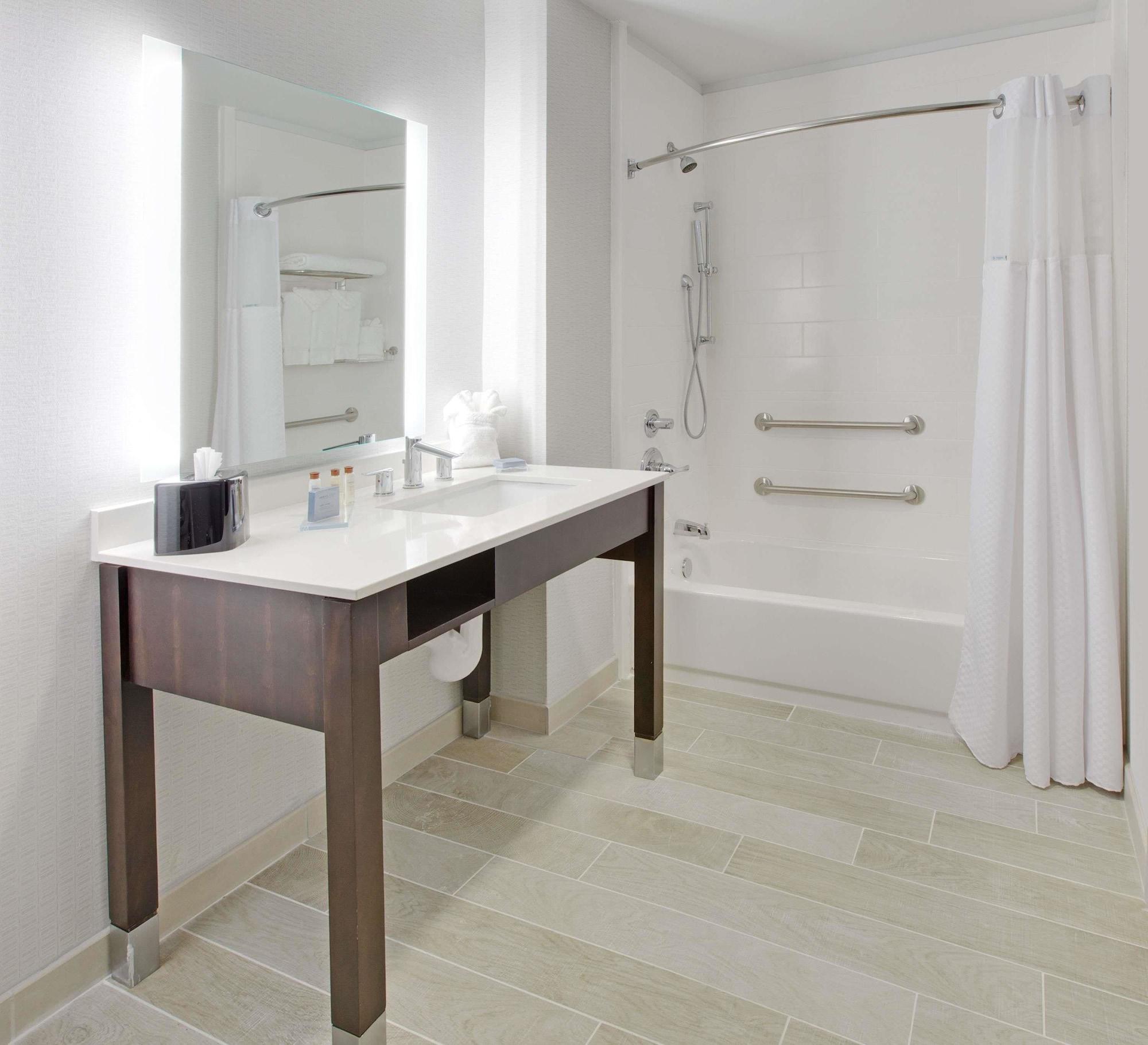Wingate by Wyndham San Angelo Hotel Bagian luar foto