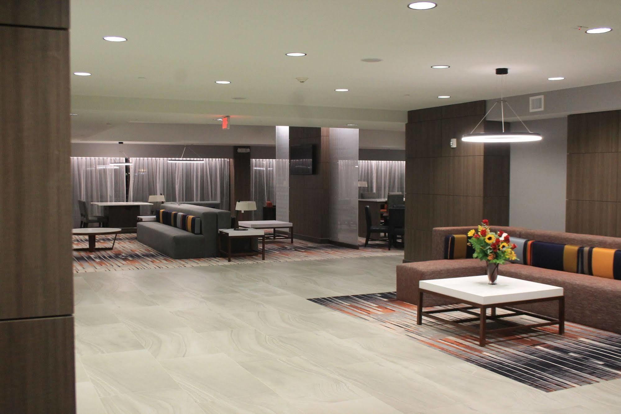 Wingate by Wyndham San Angelo Hotel Bagian luar foto