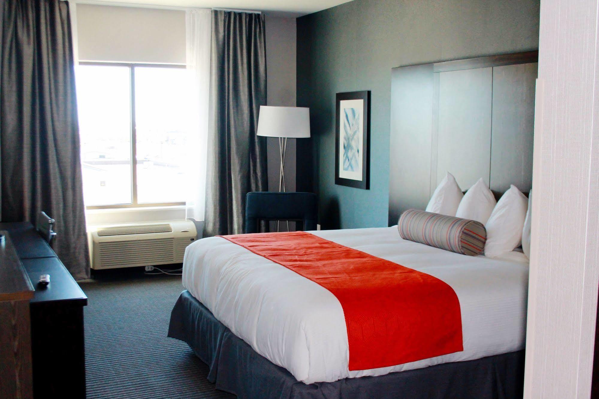 Wingate by Wyndham San Angelo Hotel Bagian luar foto