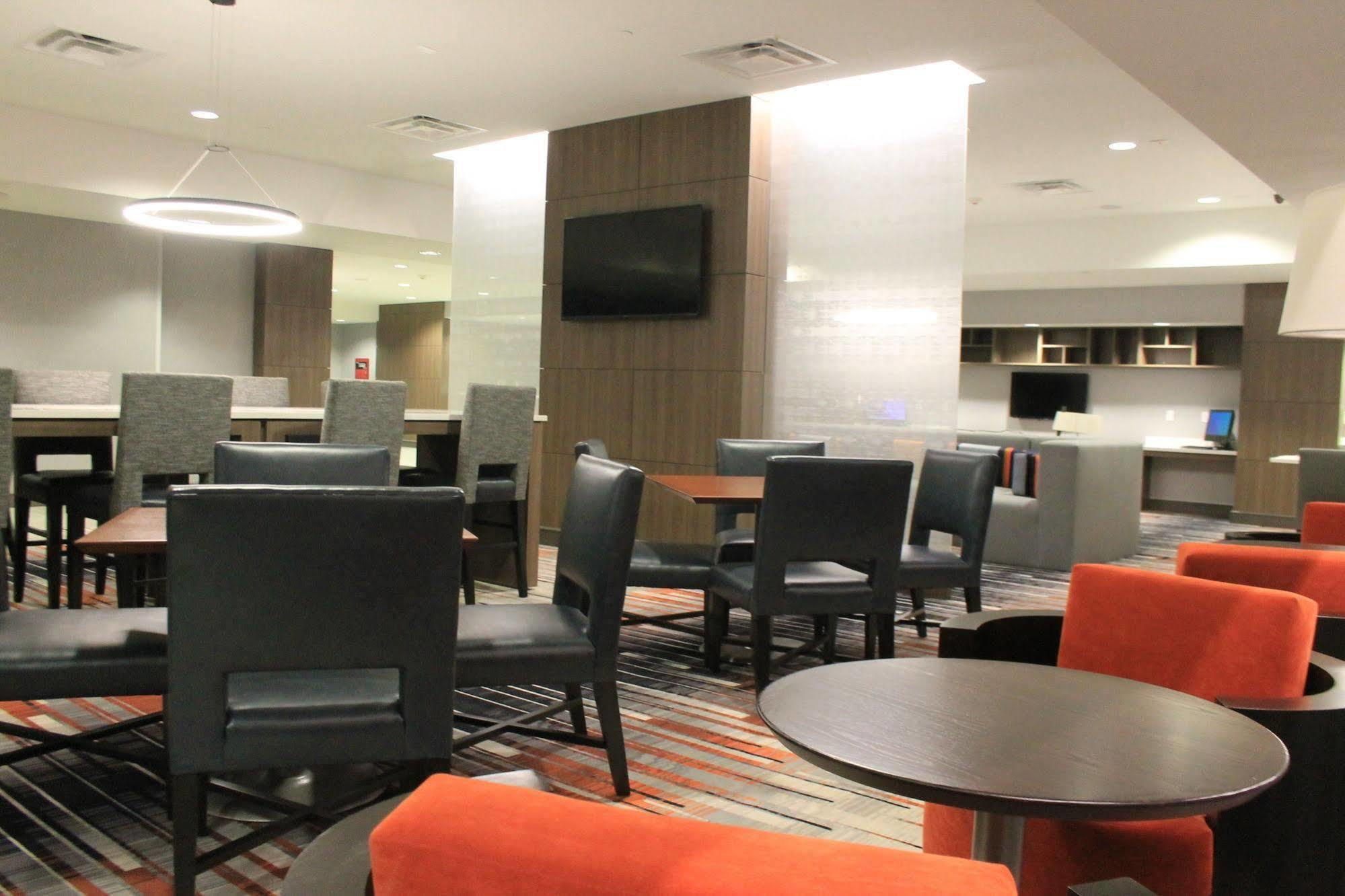 Wingate by Wyndham San Angelo Hotel Bagian luar foto