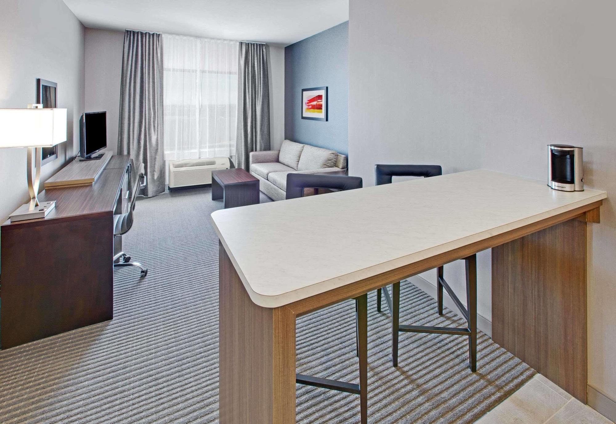 Wingate by Wyndham San Angelo Hotel Bagian luar foto