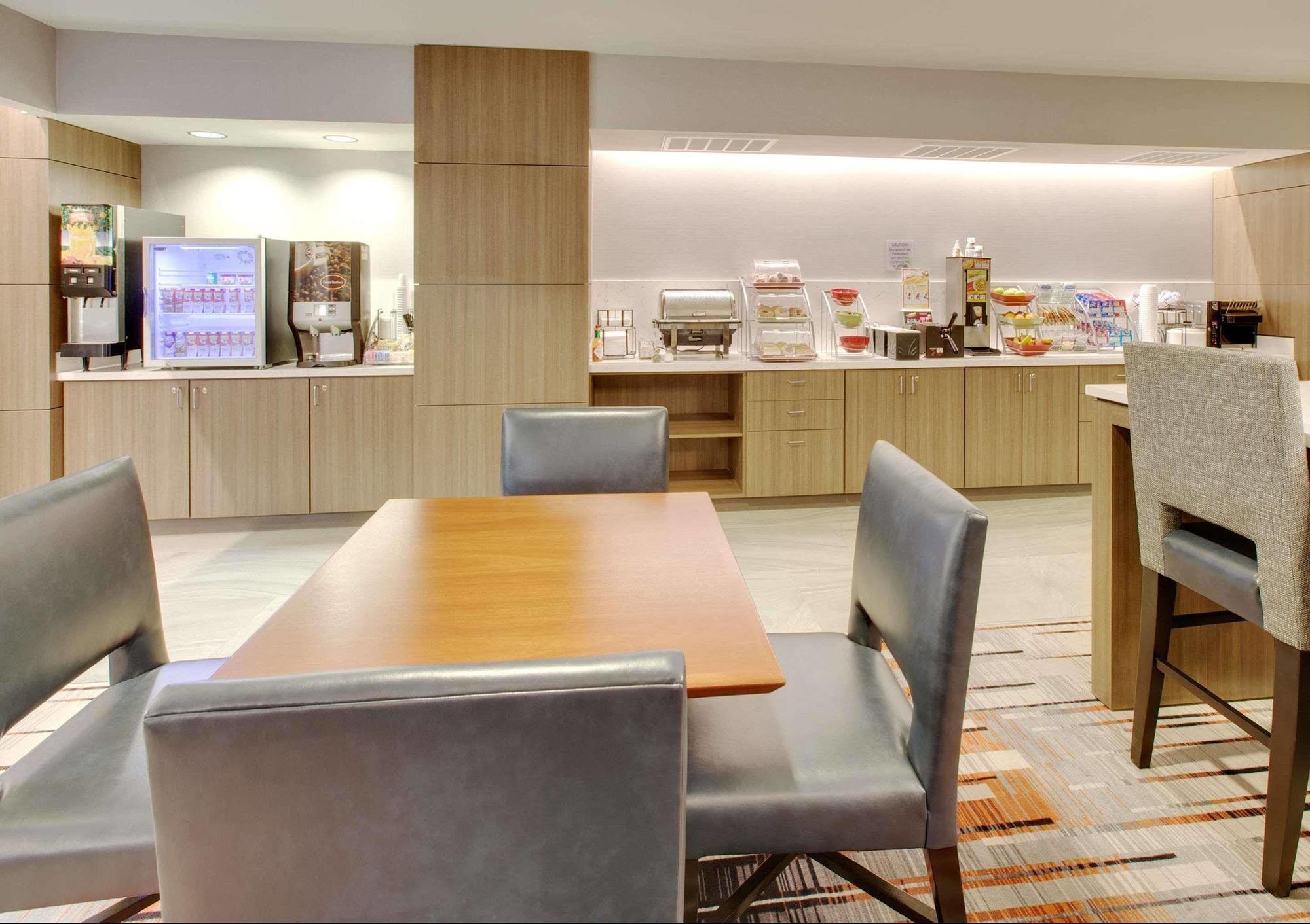 Wingate by Wyndham San Angelo Hotel Bagian luar foto